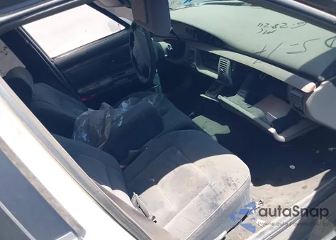 1999 Oldsmobile Eighty-Eight Ls из США, поврежденный, VIN 1G3HN52K4X4803686